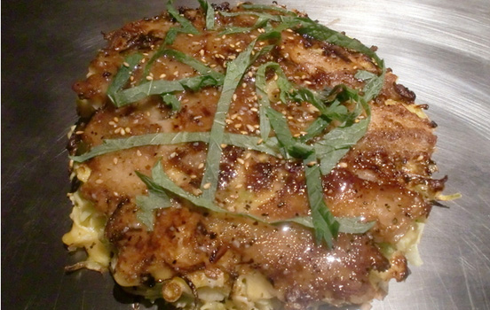 Kyabetsubatake, an okonomiyaki restaurant in Hikone